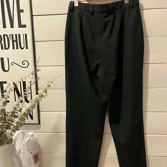 Trouser Michèle that’s fashion size 12 in us, black. - Picture 3 of 5